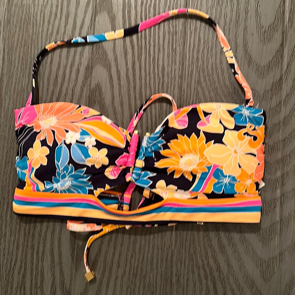 Sunshine 79 Bikini Top - NWT